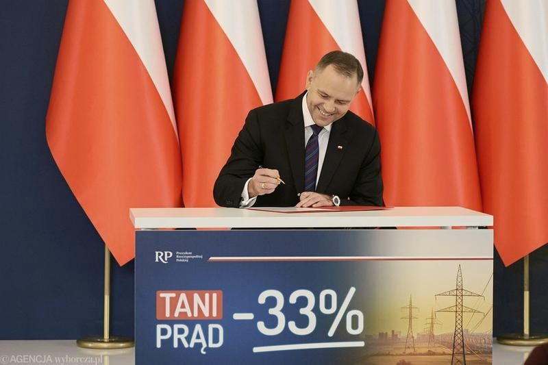 Czy prezydent płaci podatki? Zasady opodatkowania i najważniejsze wyjątki