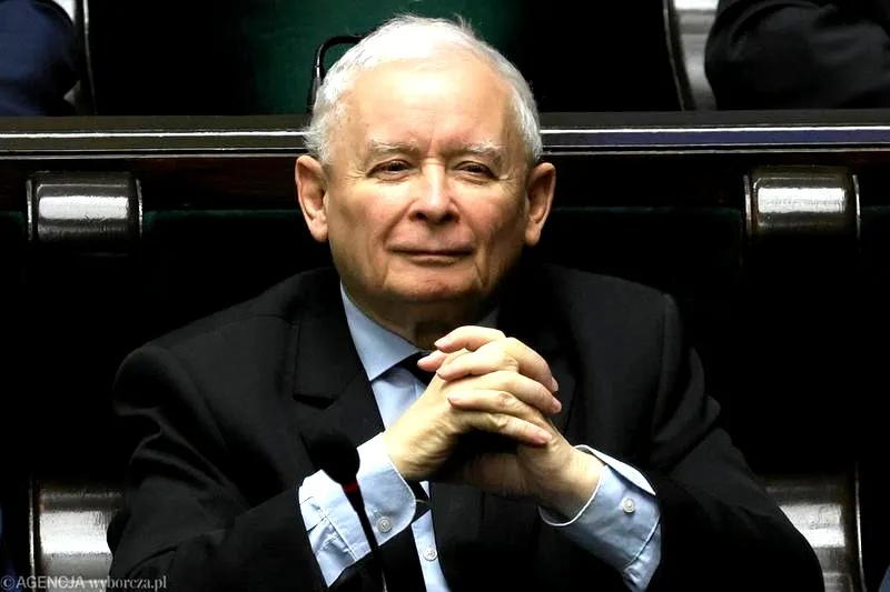 Jak naprawdę wygląda luksusowa willa Kaczyńskiego w Warszawie? Odkryj jej sekrety!