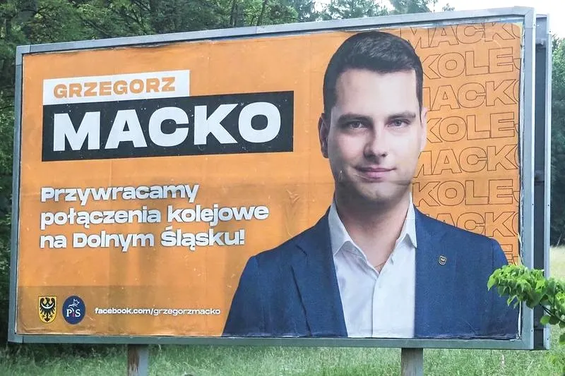 Jak wygrać wybory samorządowe: plan kampanii w pdf do pobrania