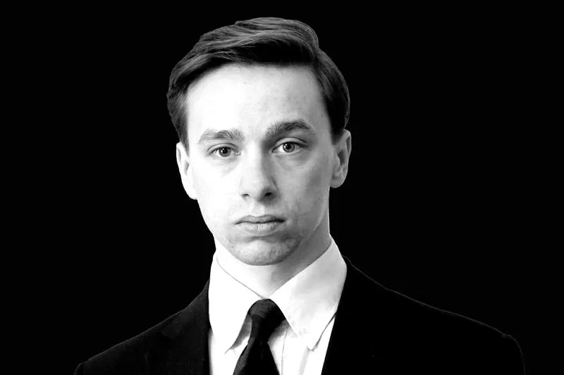Krzysztof Bosak: odkrywamy jego pochodzenie i fascynujące korzenie