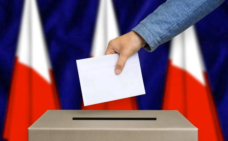 W jakim miesiącu odbywa się głosowanie? terminy wyborów w Polsce